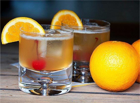 Mix Drinks with Orange